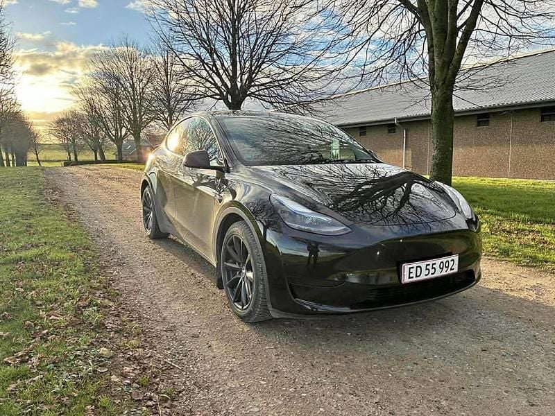 Brugt Tesla Model Y Standard Range 219 kW (299 HK) 2023 SUV
