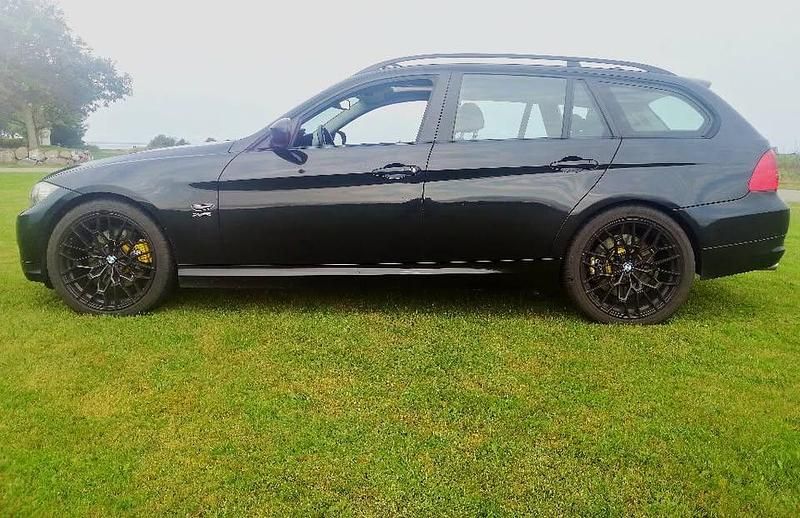 Brugt BMW 320 177 HK (130 kW) 2010 Sort Stationcar