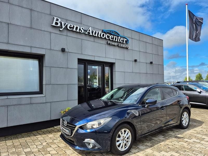 Mørkblå Brugt 2016 Mazda 3 Vision Sedan | 99.900 kr. (Fair pris) - Billede 1/4