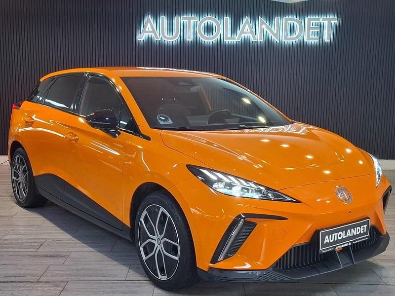 Orangemetal Brugt 2023 MG MG4 EV Luxury Hatchback | 164.800 kr. (Fair pris) - Billede 1/4