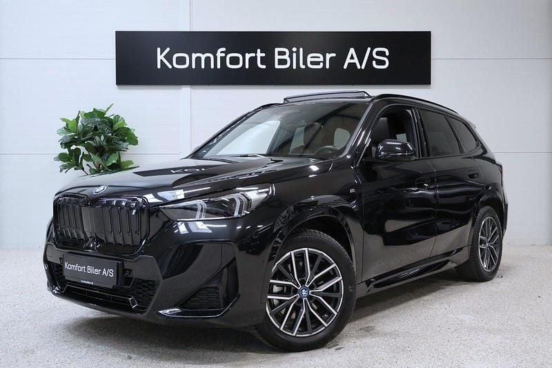 Sortmetal Brugt 2023 BMW iX1 M Sport SUV | 364.900 kr. (Dyr) - Billede 1/4