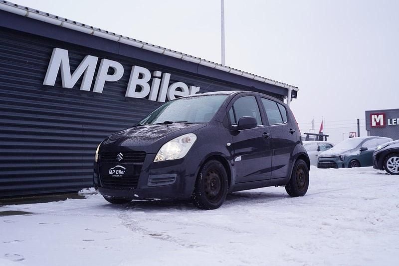Sortmetal Brugt 2009 Suzuki Splash GLS Hatchback | 19.900 kr. (Super pris) - Billede 1/4