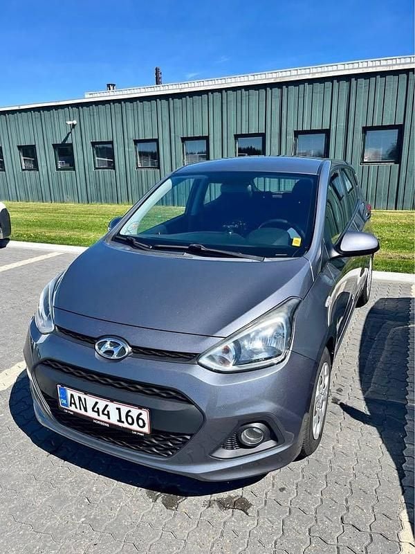 Grå Brugt 2014 Hyundai i10 Comfort Hatchback | 41.500 kr. (Fair pris) - Billede 1/4