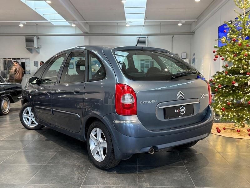 Brugt Citroën Xsara Picasso 88 HK (64 kW) 2005 Grå MPV