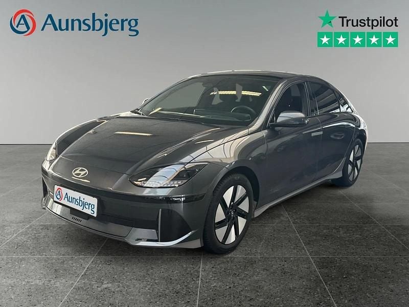 Grå metal Brugt 2024 Hyundai Ioniq 6 Advanced Sedan | 279.500 kr. (Fair pris) - Billede 1/4