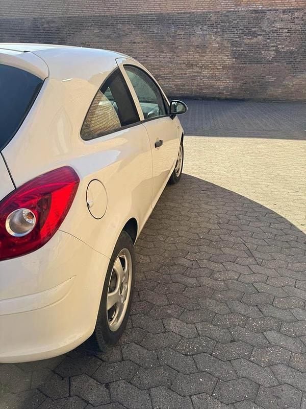 Brugt Opel Corsa 60 HK (44 kW) 2009 Hatchback