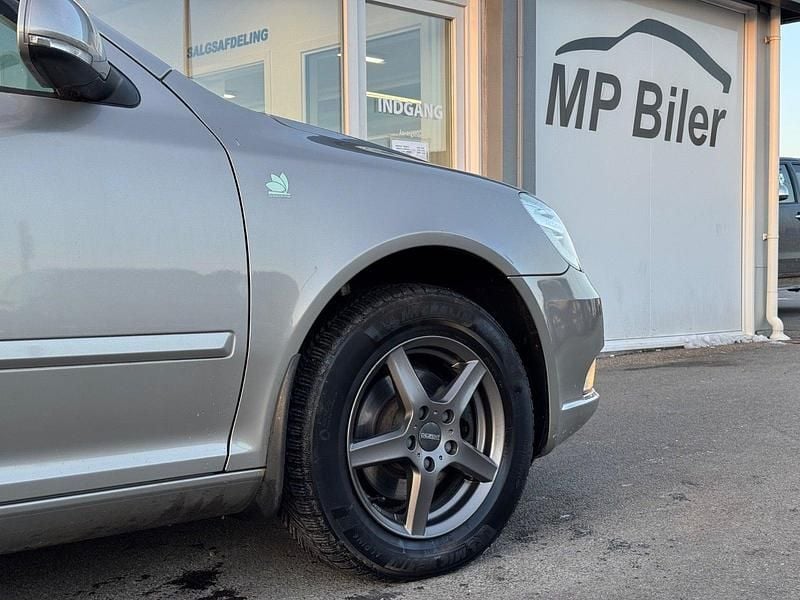 Brugt Skoda Octavia GreenLine 105 HK (77 kW) 2011 Beigemetal Stationcar