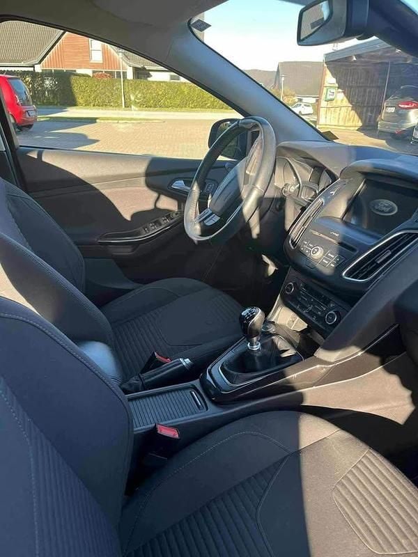 Brugt Ford Focus 125 HK (91 kW) 2017 Grå Stationcar