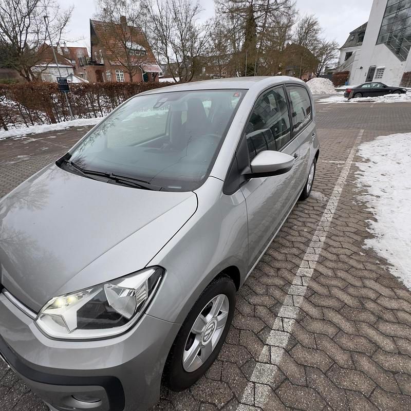 Brugt VW up! move up! 60 HK (44 kW) 2017 Grå Hatchback