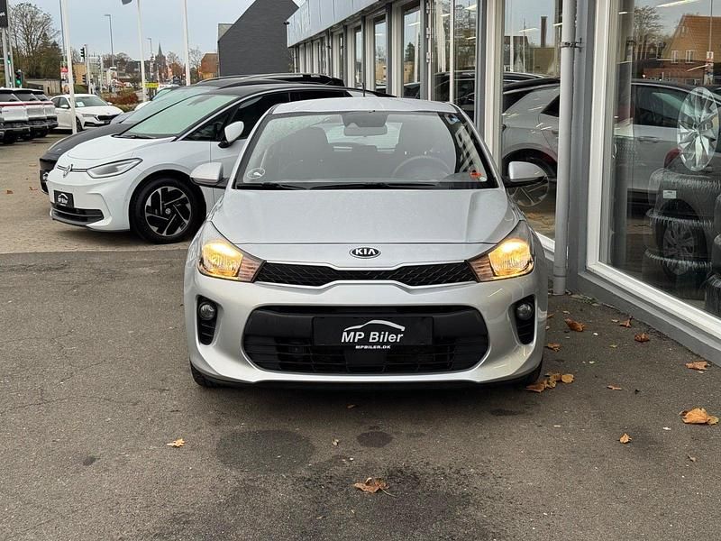 Brugt Kia Rio Base 84 HK (61 kW) 2020 Sølvmetal Hatchback
