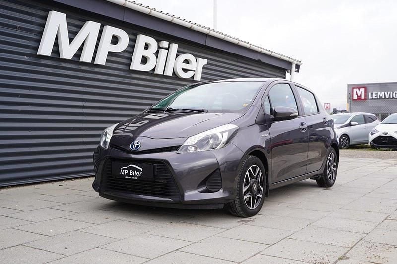 Brugt 2013 Toyota Yaris Hybrid H2 Hatchback | 79.700 kr. (Fair pris) - Billede 1/4