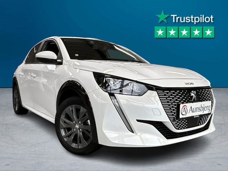 Hvid Brugt 2021 Peugeot e-208 Active Hatchback | 119.500 kr. (Fair pris) - Billede 1/4