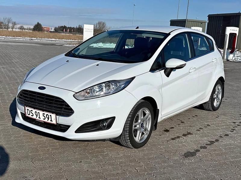 Brugt Ford Fiesta Titanium 100 HK (73 kW) 2015 Hatchback