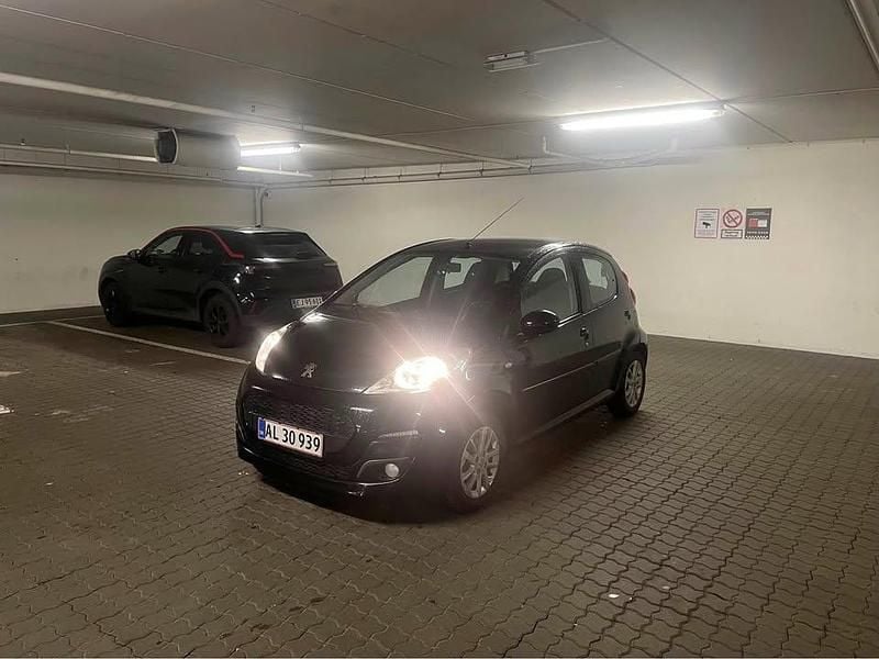 Brugt Peugeot 107 68 HK (50 kW) 2014 Sort Hatchback