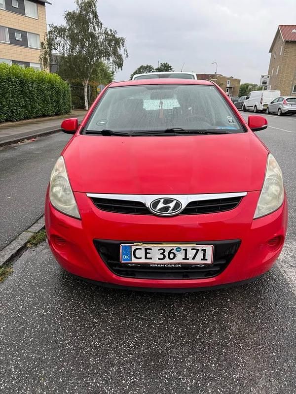 Brugt Hyundai i20 159 HK (116 kW) 2011 Grå Hatchback