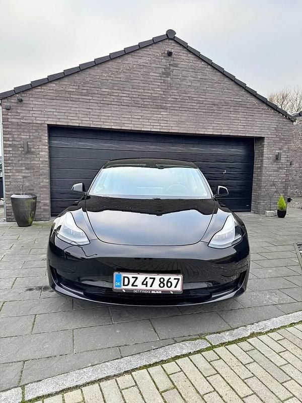 Brugt Tesla Model 3 Standard Range 208 kW (283 HK) 2021 Sedan