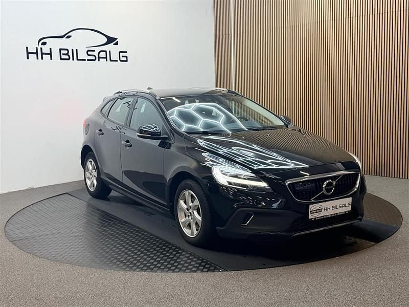 Brugt Volvo V40 Momentum 150 HK (110 kW) 2017 Hatchback