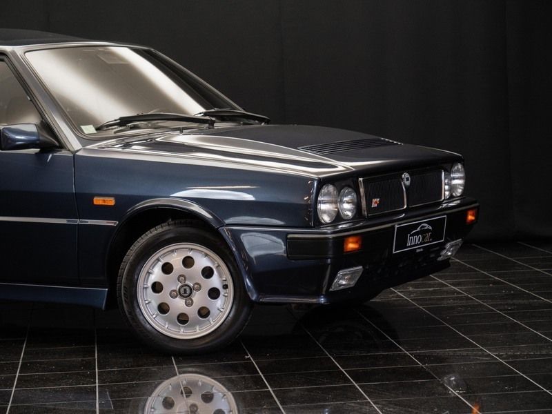 Brugt Lancia Delta 138 HK (101 kW) 1990 Blå Hatchback