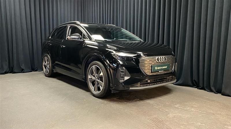 Mythos black metallic Brugt 2022 Audi Q4 e-tron Ambiente SUV | 279.900 kr. (God pris) - Billede 1/1