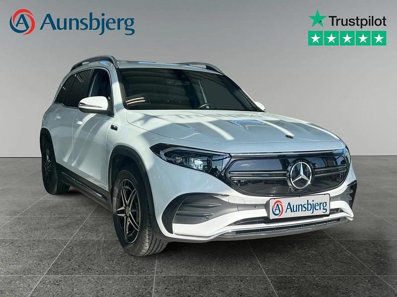 Hvid Brugt 2023 Mercedes EQB250 AMG line SUV | 289.500 kr. (God pris) - Billede 1/4