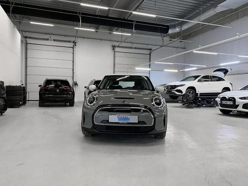 Brugt Mini Cooper Essential 135 kW (184 HK) 2021 Grå Hatchback