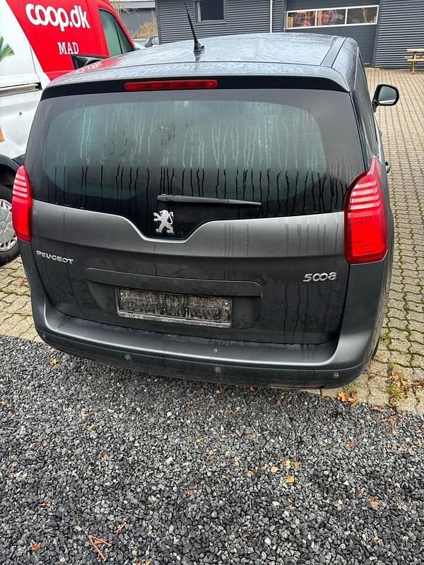 Brugt Peugeot 5008 2012 SUV