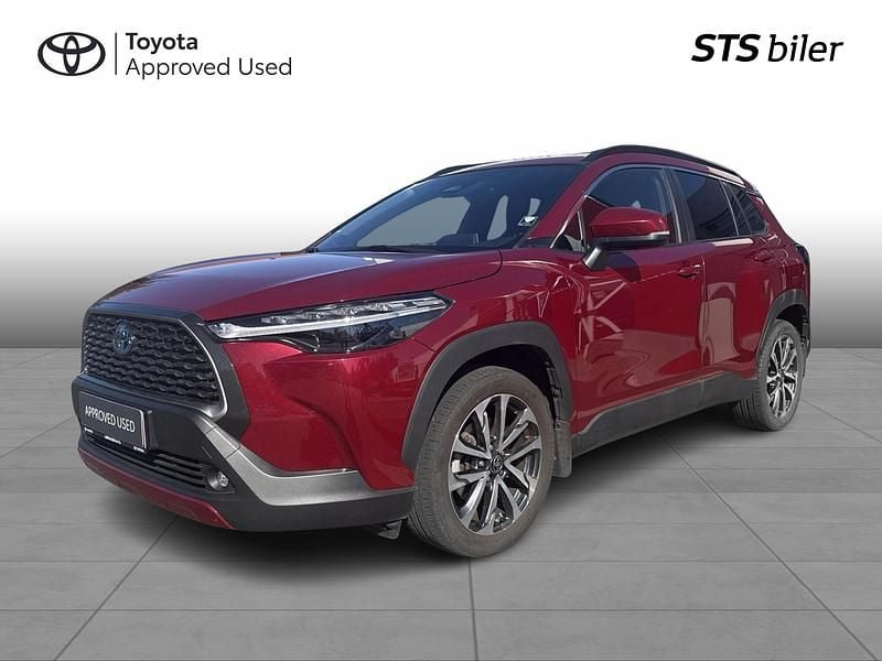 3t3 tokyo red Brugt 2023 Toyota Corolla Cross Comfort SUV | 279.900 kr. (Fair pris) - Billede 1/4