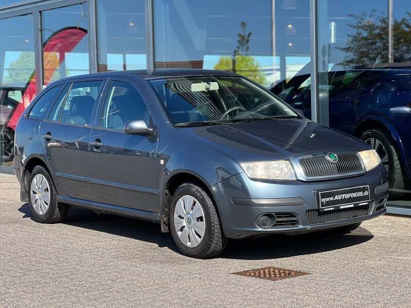 Grønmetal Brugt 2005 Skoda Fabia Ambiente Stationcar | 10.000 kr. - Billede 1/4