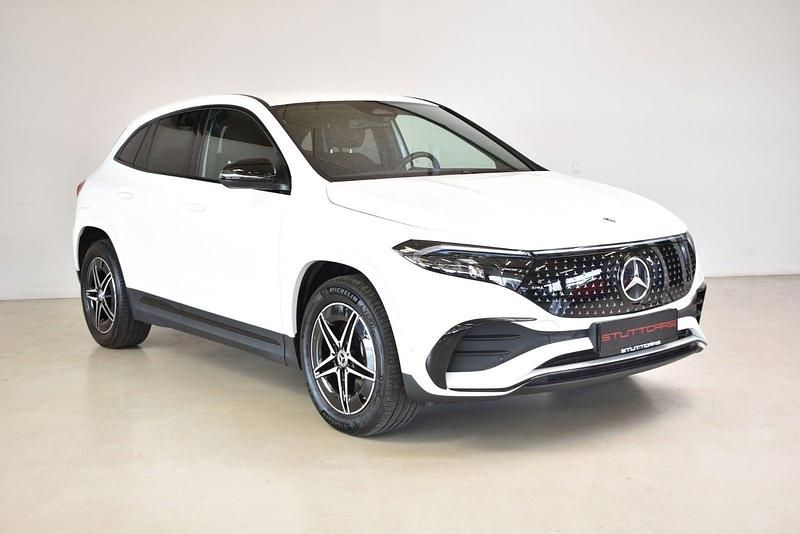 Hvid Brugt 2024 Mercedes EQA250+ AMG line SUV | 334.900 kr. (God pris) - Billede 1/4