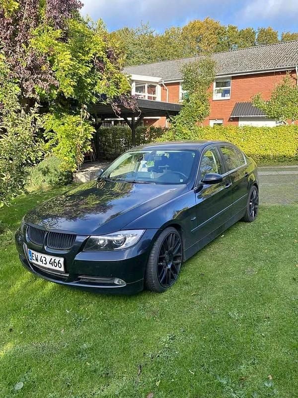 Brugt 2005 BMW 325 Sedan | 40.000 kr. - Billede 1/4