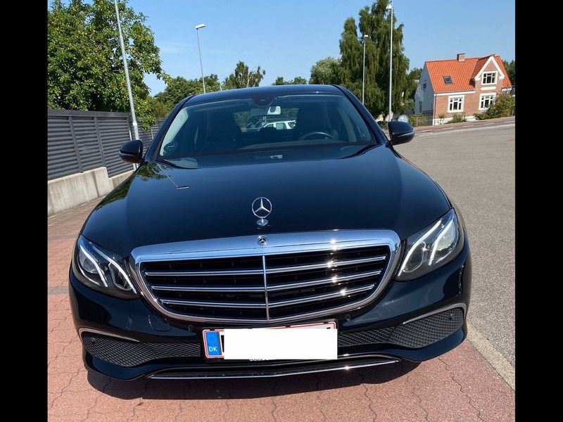 Sort Brugt 2018 Mercedes E220 Exclusive Sedan | 269.000 kr. (Super pris) - Billede 1/5