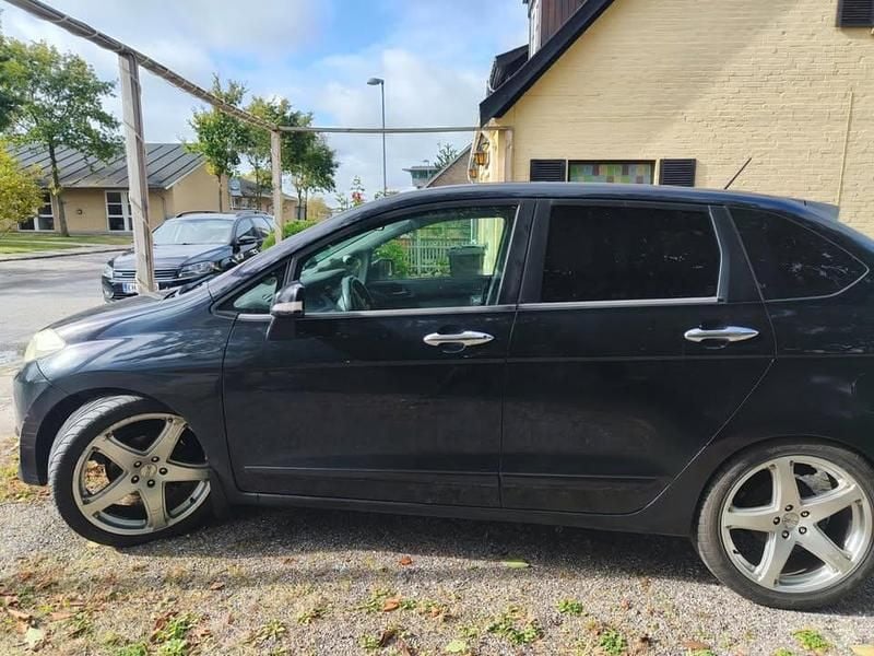 Brugt Honda FR-V Executive 150 HK (110 kW) 2007 Hvid MPV