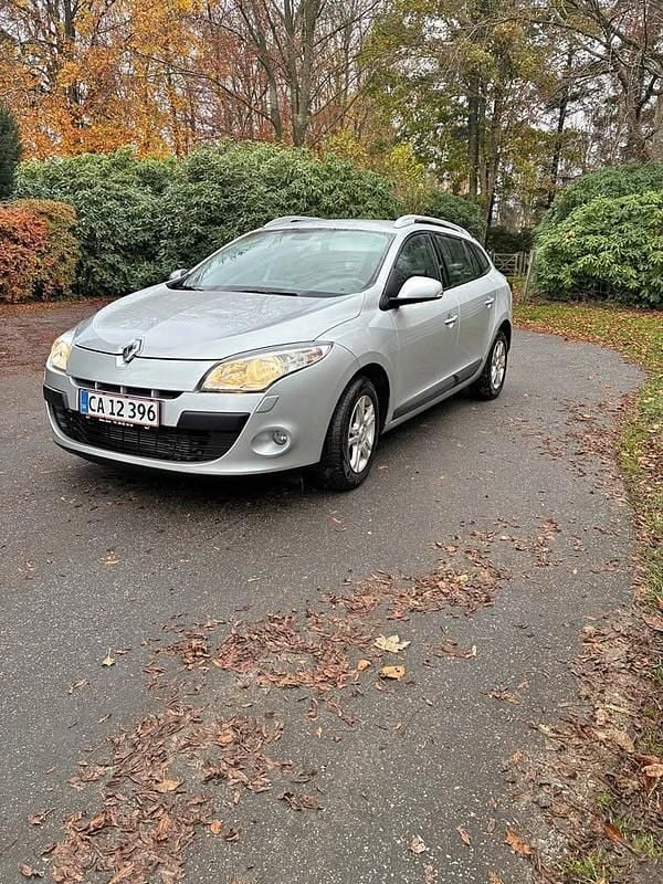 Brugt 2011 Renault Mégane GrandTour Stationcar | 32.900 kr. (Fair pris) - Billede 1/4