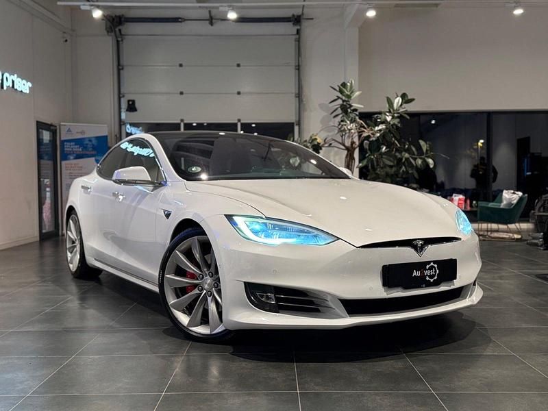 Hvid Brugt 2019 Tesla Model S Hatchback | 362.799 kr. (Dyr) - Billede 1/4