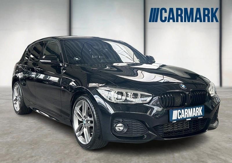 Sort Brugt 2018 BMW 118 M Sport Hatchback | 179.900 kr. (Fair pris) - Billede 1/4