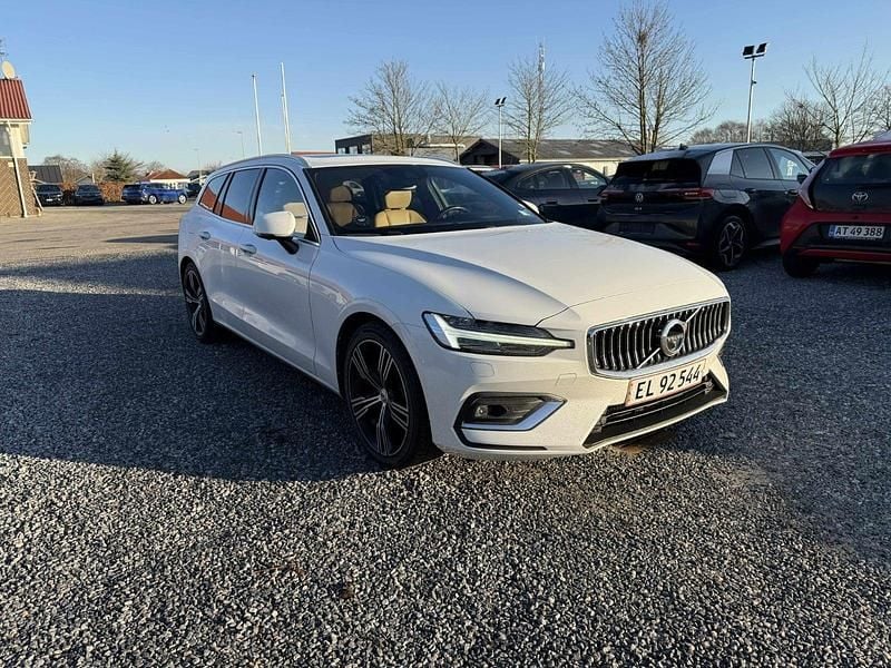 Hvid Brugt 2019 Volvo V60 Inscription Stationcar | 289.700 kr. (Lidt for dyr) - Billede 1/4