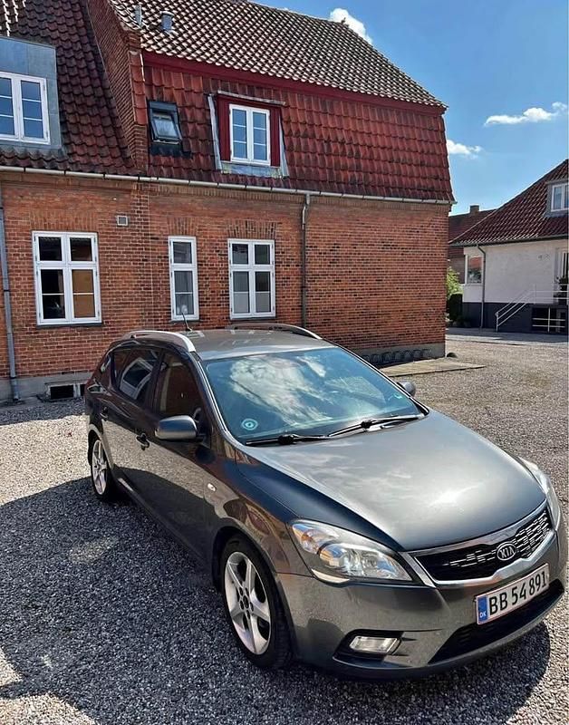 Brugt 2010 Kia Ceed Hatchback | 14.000 kr. - Billede 1/4