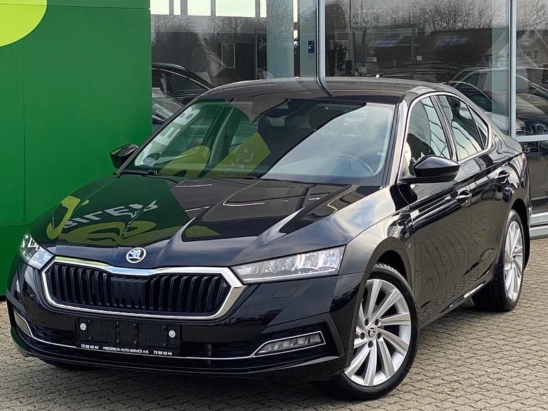 Sortmetal Brugt 2023 Skoda Octavia Hatchback | 249.900 kr. (God pris) - Billede 1/4