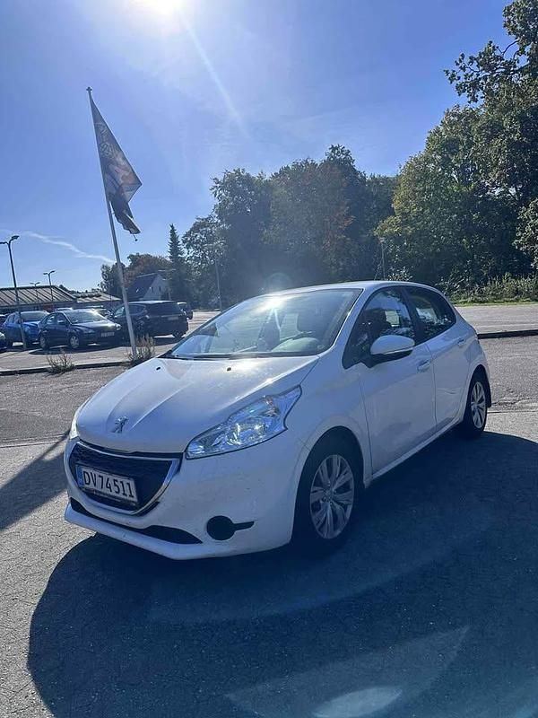 Brugt Peugeot 208 82 HK (60 kW) 2015 Hvid Hatchback