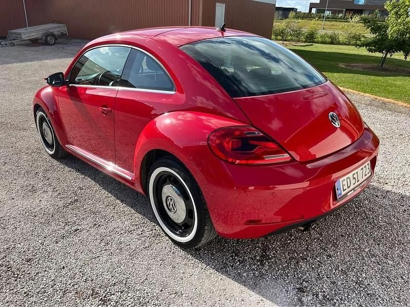 Brugt VW Beetle Design 105 HK (77 kW) 2014 Rød Hatchback