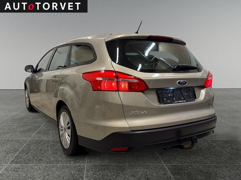 Brugt Ford Focus Business Edition 125 HK (91 kW) 2015 Champagnemetal Stationcar