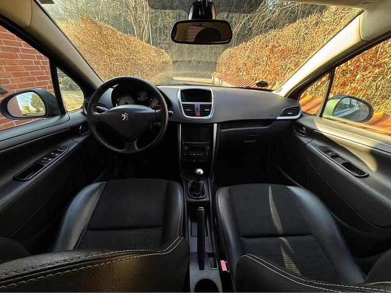 Brugt Peugeot 207 120 HK (88 kW) 2011 Hatchback