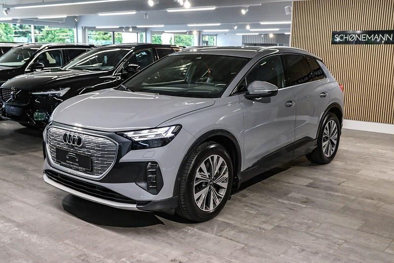 Brugt Audi Q4 e-tron Advanced 150 kW (204 HK) 2022 Gråmetal SUV