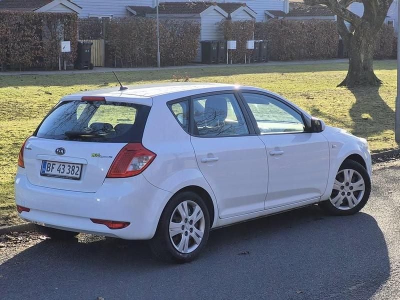 Brugt Kia Ceed Active 2010 Hatchback