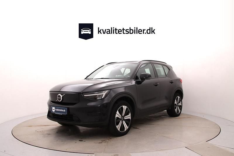 Sortmetal Brugt 2023 Volvo XC40 Core SUV | 219.900 kr. (God pris) - Billede 1/4