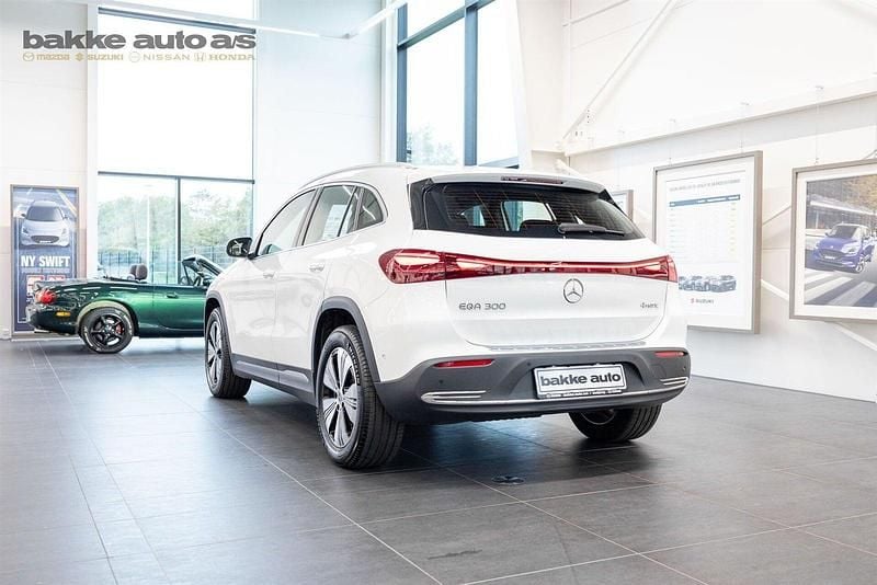 Brugt Mercedes EQA300 Progressive 167 kW (228 HK) 2024 Hvid SUV