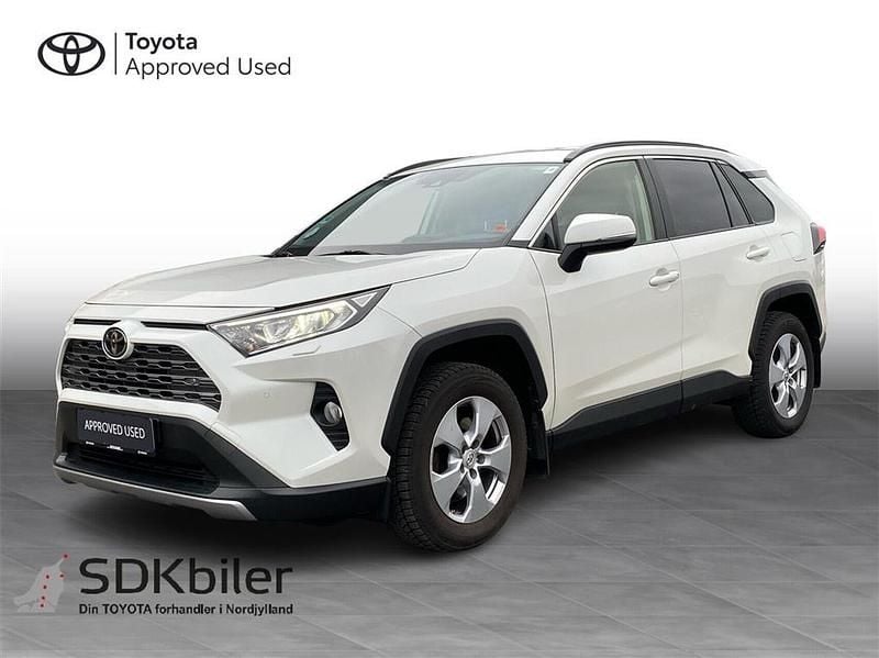 Brugt Toyota RAV4 T3 175 HK (128 kW) 2019 070 pearl white SUV