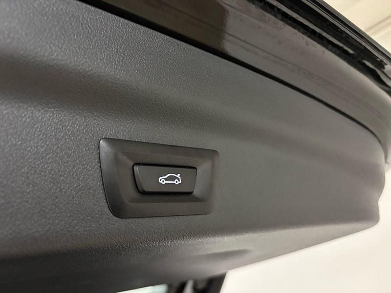 Brugt BMW iX1 xLine 230 kW (313 HK) 2023 Sort SUV