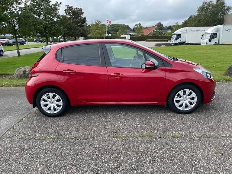 Brugt 2017 Peugeot 208 Hatchback | 61.000 kr. (God pris) - Billede 1/3