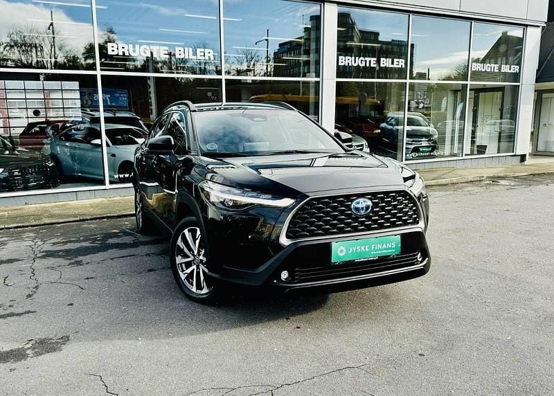 Sortmetal Brugt 2023 Toyota Corolla Cross Style SUV | 298.500 kr. (Fair pris) - Billede 1/4
